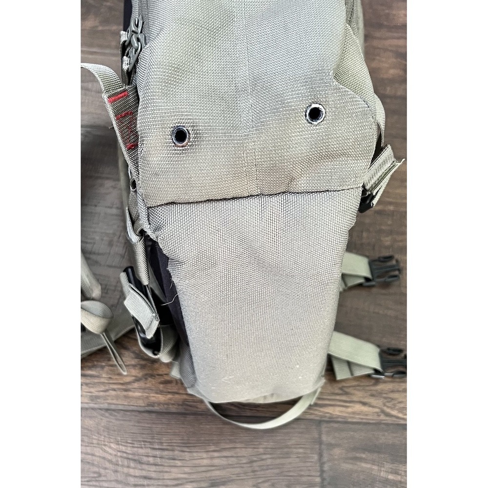 OAKLEY CHAMBER RANGE BACKPACK RARE Green Elite Special Forces Transport Day Pack - Picture 7 of 12